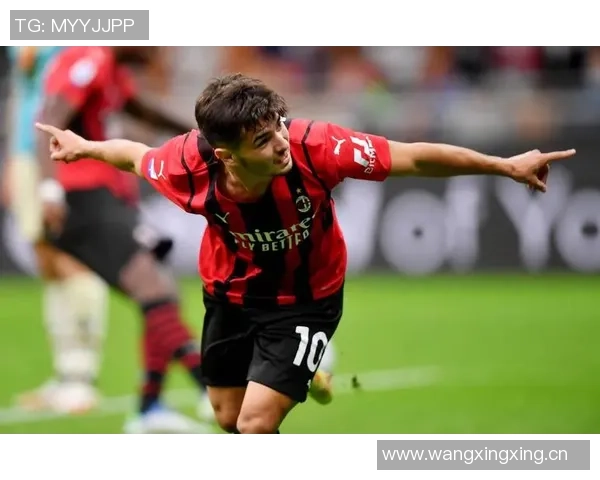 意大利媒体报道米兰关注莱切年轻中后卫报价在2000万至2500万欧元之间